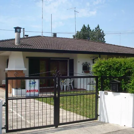 Beautiful With Private Garden * Porto Santa Margherita di Caorle
