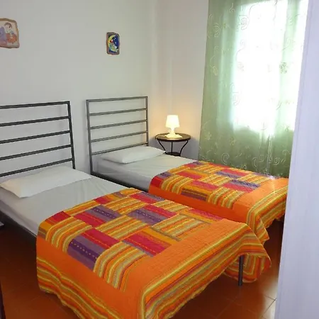 Villa Beautiful With Private Garden *
