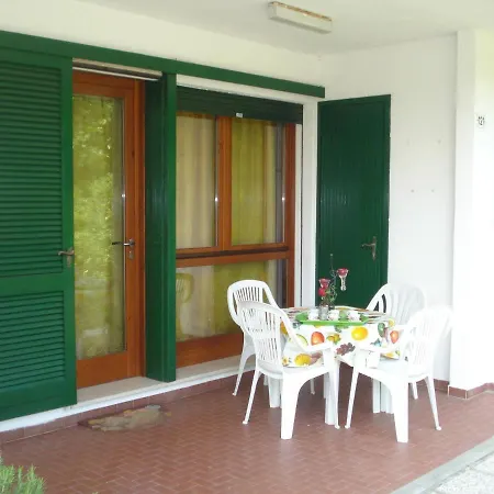Villa Beautiful With Private Garden *